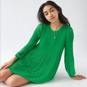 Aritzia daydreamer mini dress green, size L, excellent condition beautiful dress
